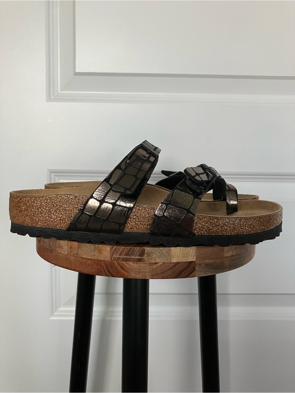 NEW Birkenstock Mayari Sandals Women EU 38 US 7-7.5 Black Gator Gleam 2026-521